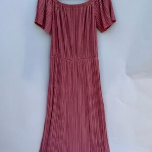 Gianni Bini Pleated Conch Shell Dress